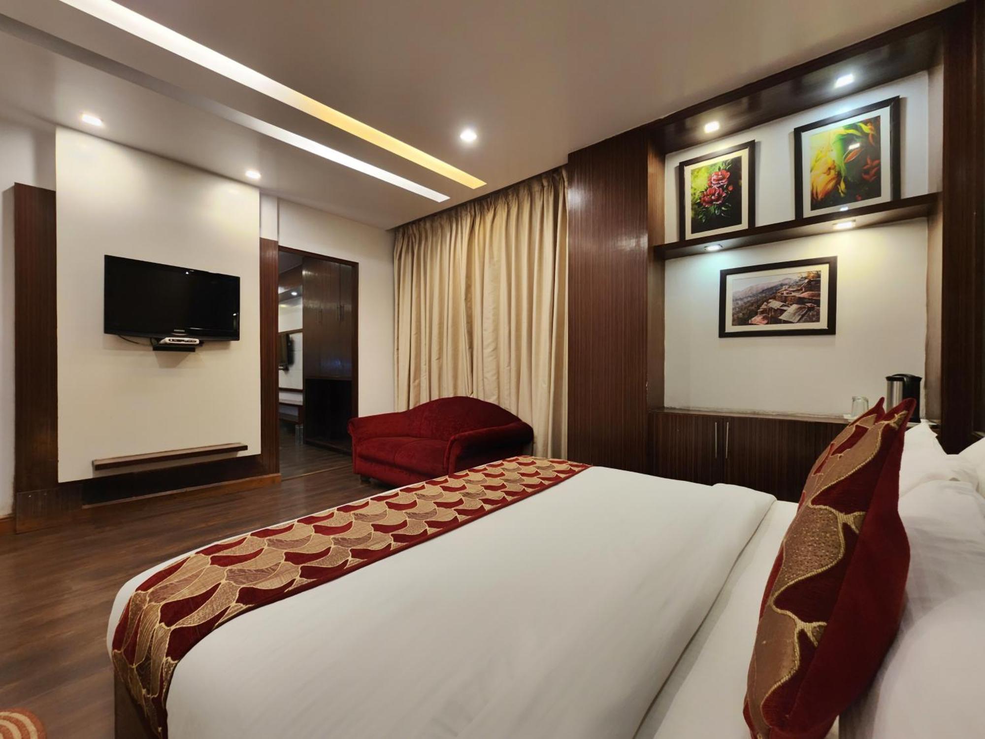 Hotel Surya Shimla Luaran gambar
