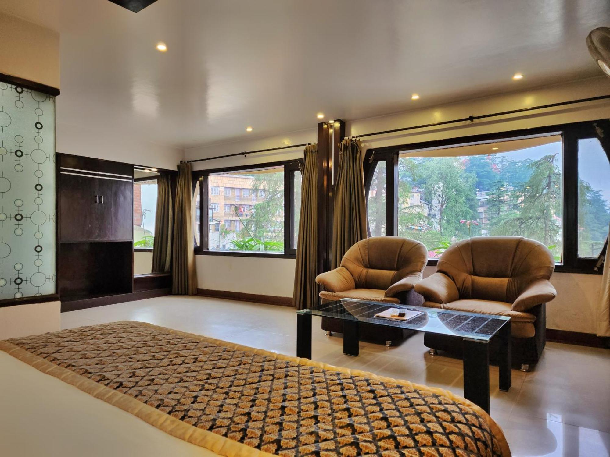 Hotel Surya Shimla Luaran gambar