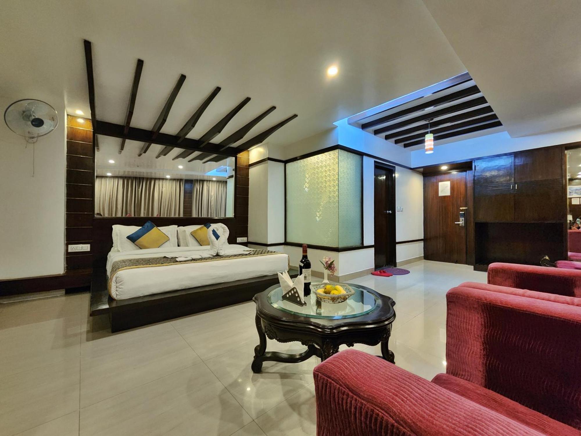 Hotel Surya Shimla Luaran gambar