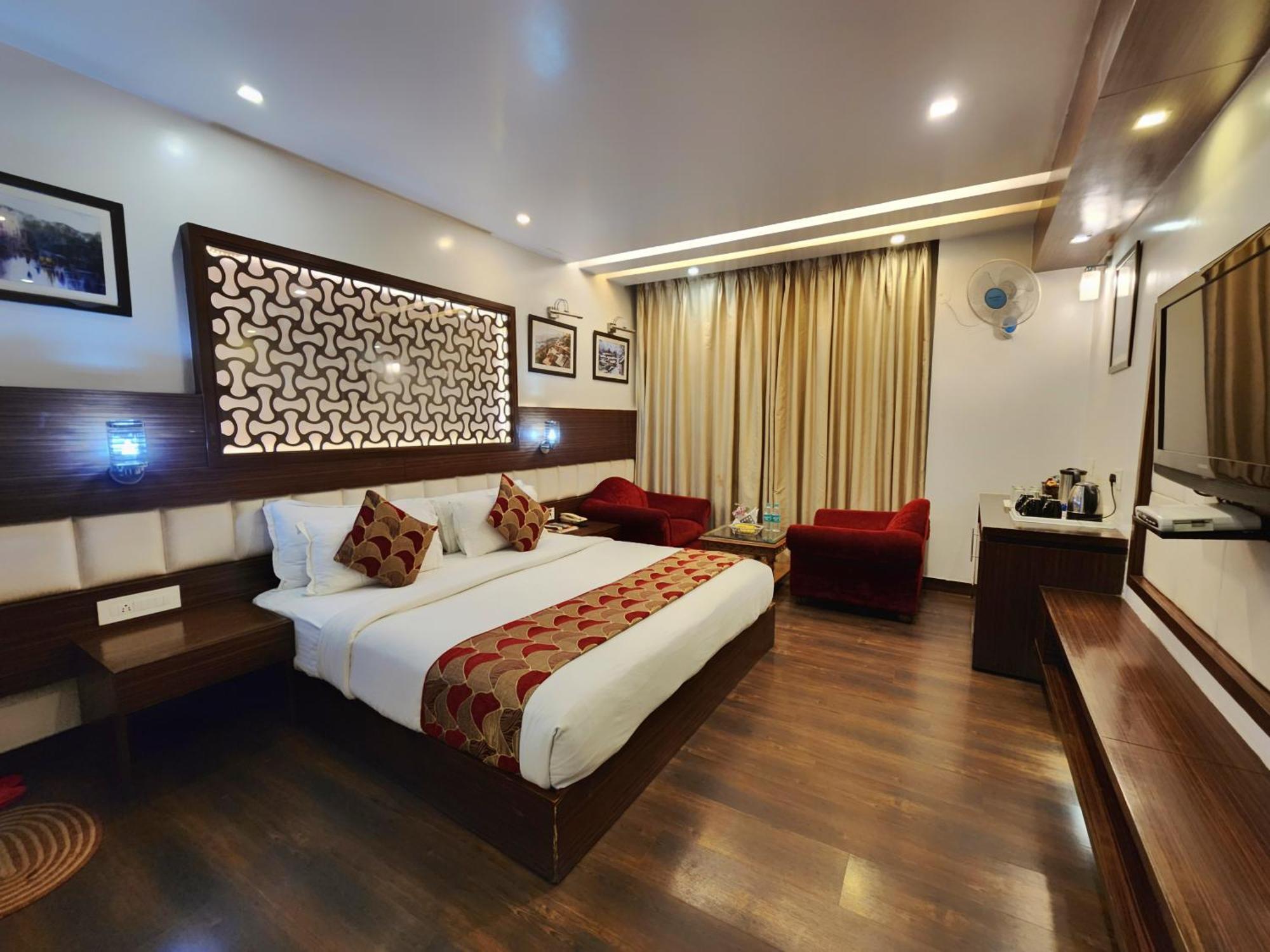 Hotel Surya Shimla Luaran gambar
