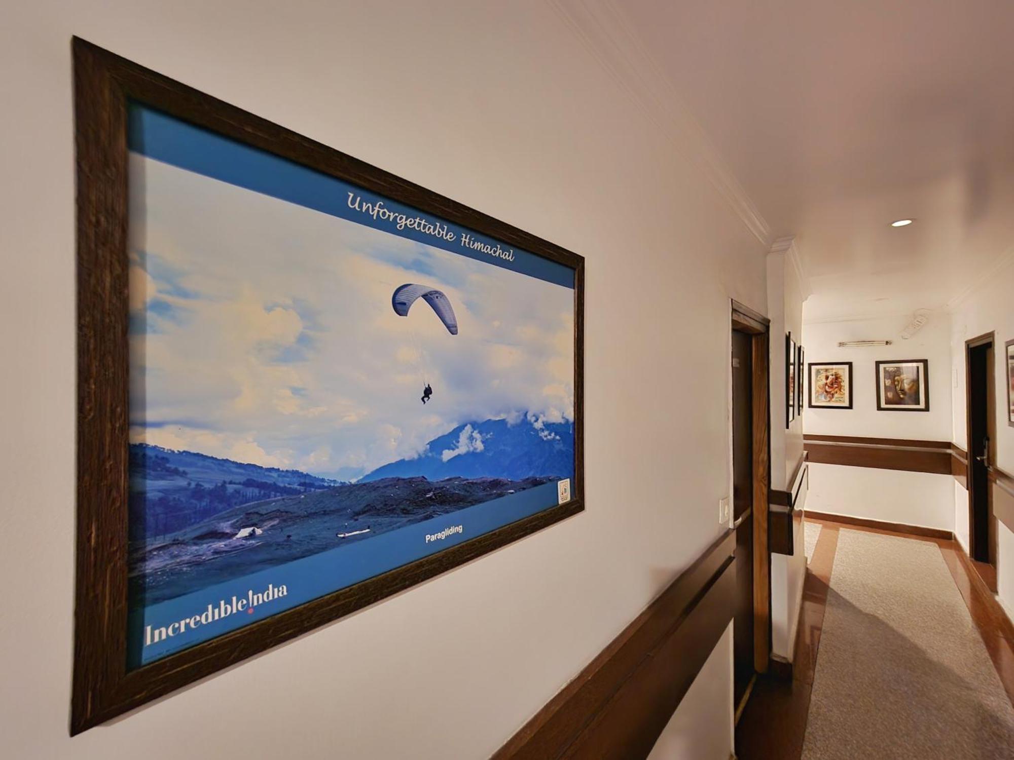 Hotel Surya Shimla Luaran gambar