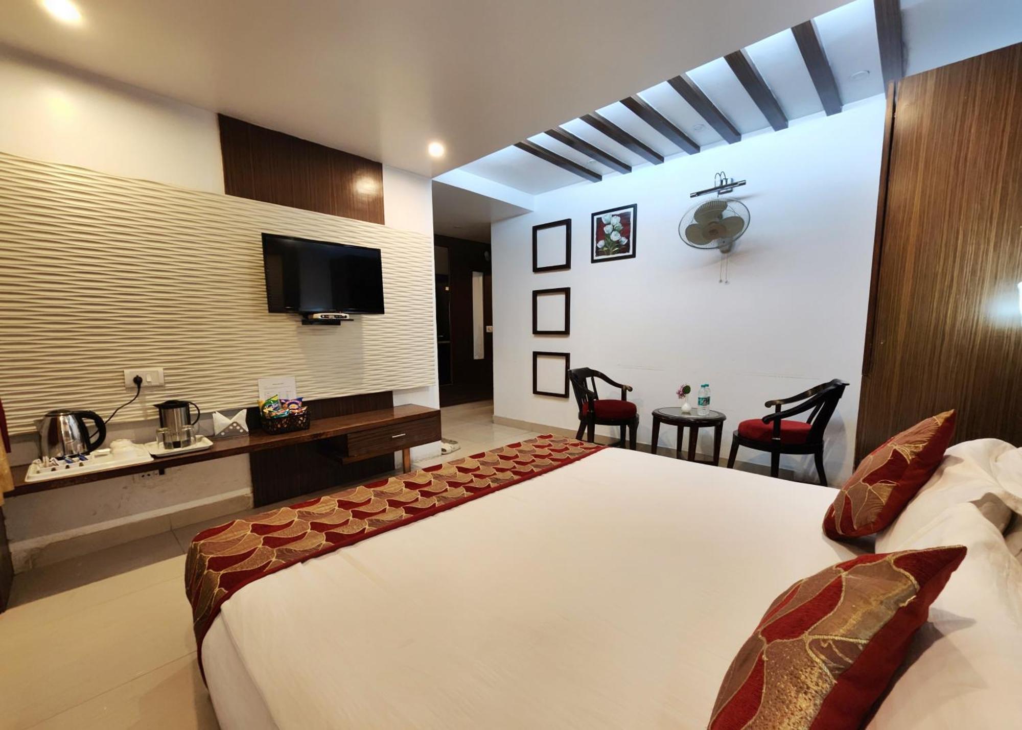 Hotel Surya Shimla Luaran gambar