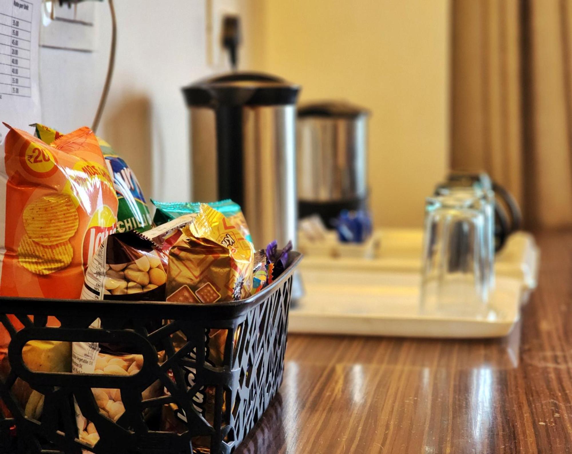 Hotel Surya Shimla Luaran gambar
