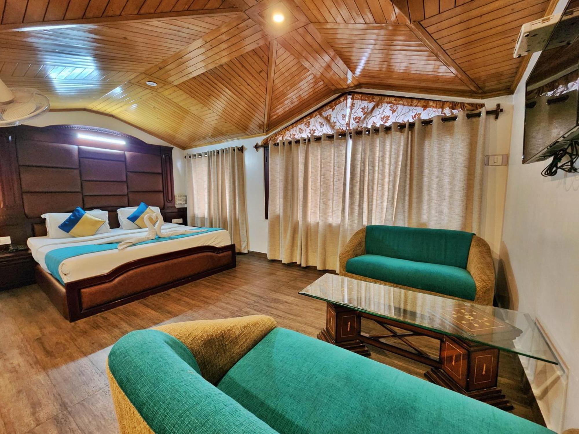 Hotel Surya Shimla Luaran gambar