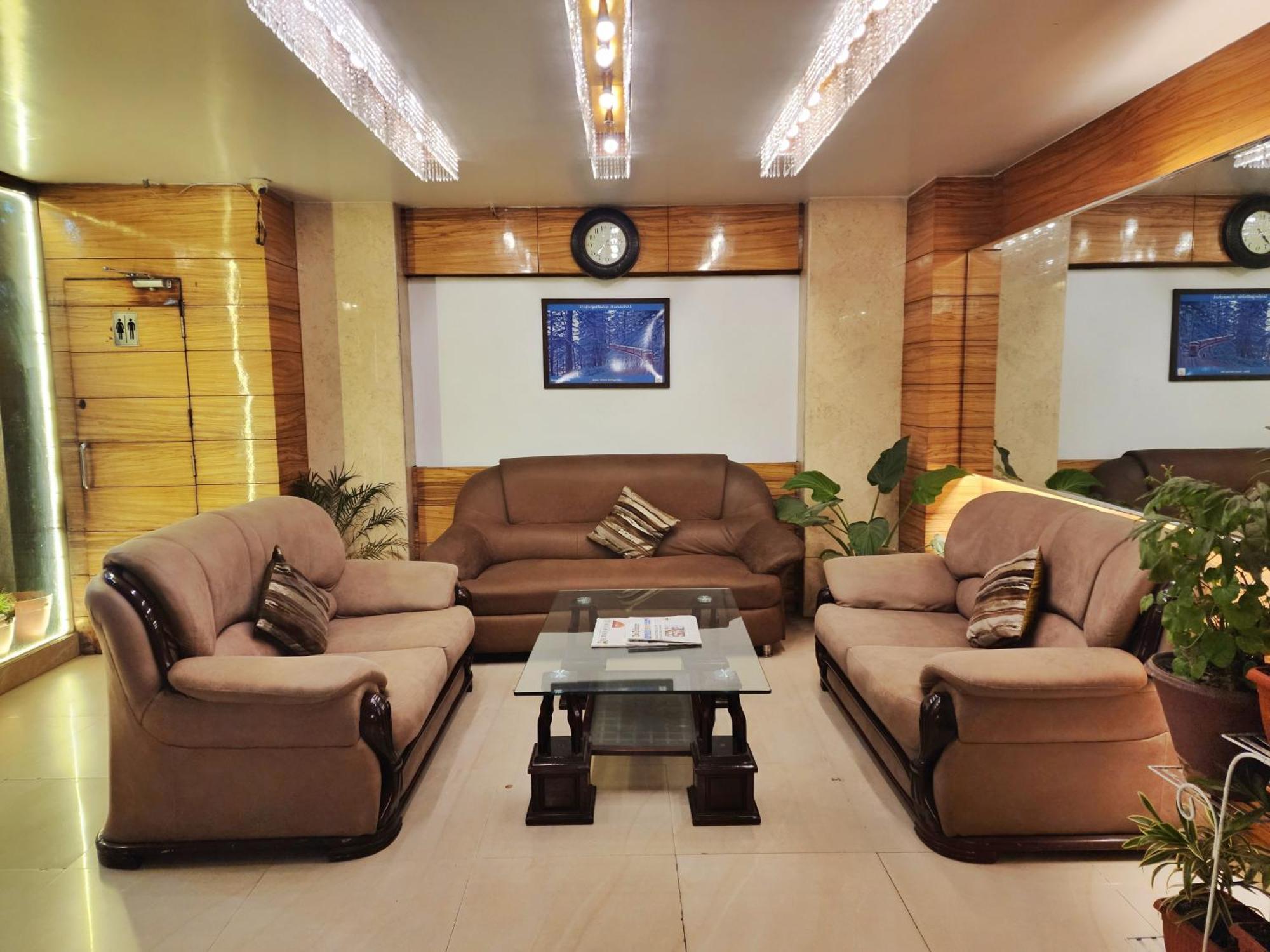 Hotel Surya Shimla Luaran gambar